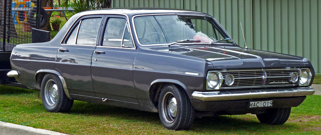 1024px-1966-1968_Holden_HR_Special_sedan_05.jpg